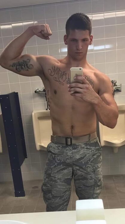 Service Stud Muscle.jpg