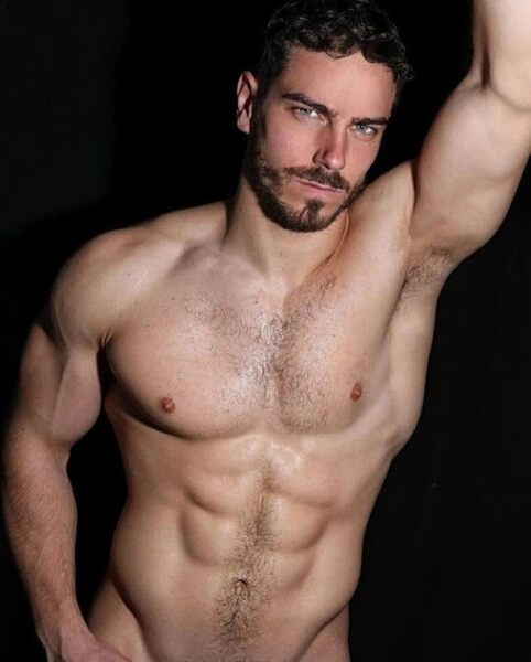 Hot_Dudes_581e17502793ca88cc7be41d812ea4b8_2c7280a4_540.jpg
