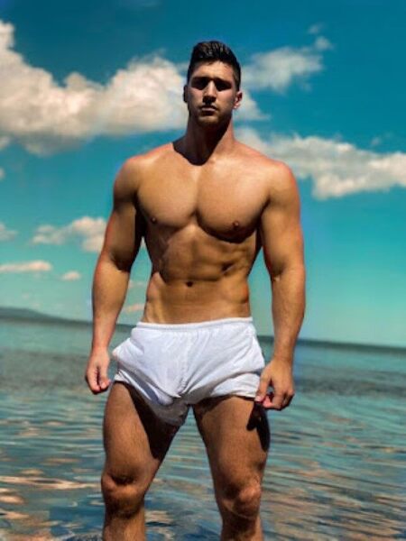 bulgebeachwhitesht.jpg