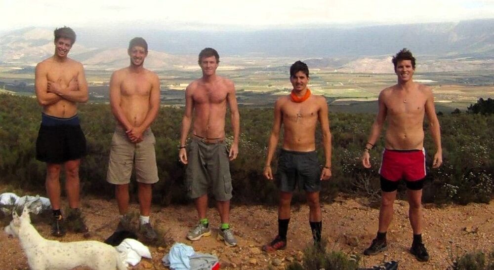 5 Hikers 2.jpg