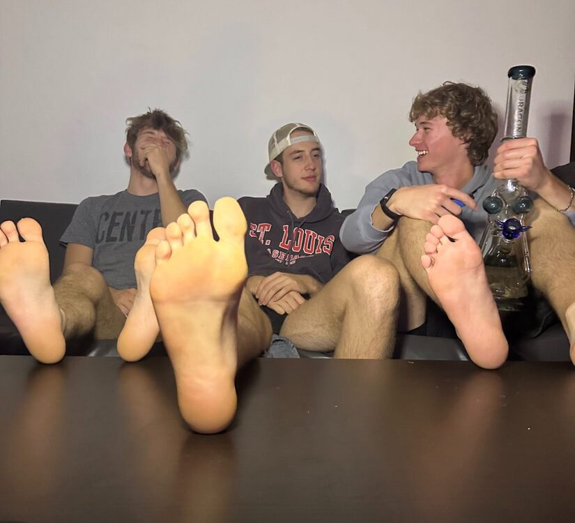 Feet 4.jpg