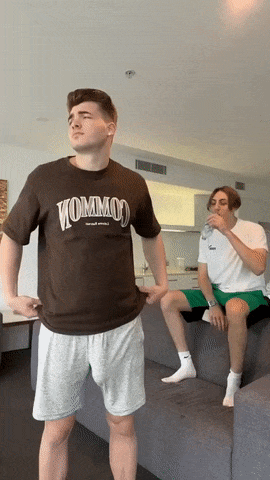 bulgedamn433434.gif