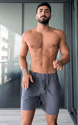 bulgedance.gif