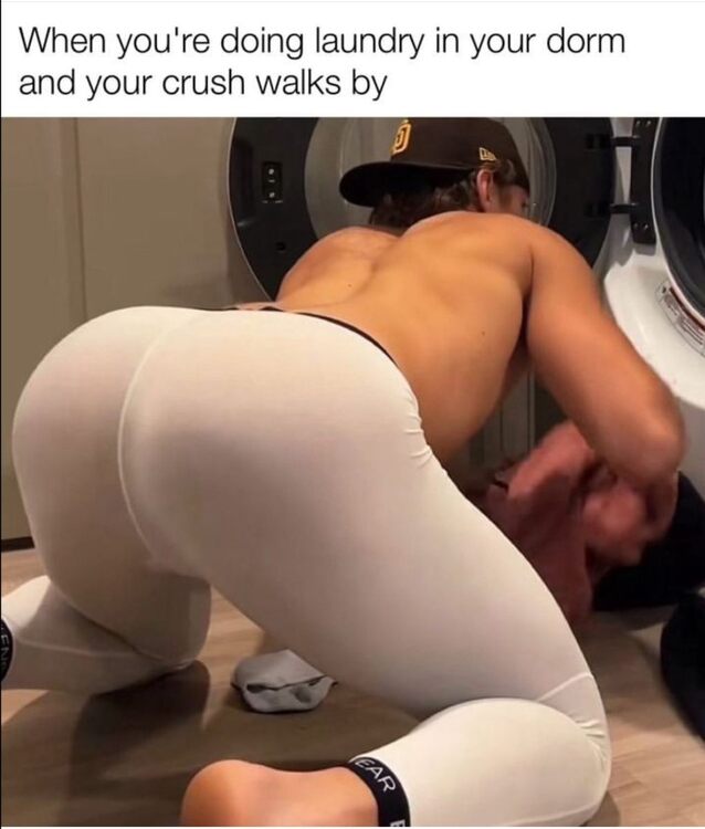 Crushes Ass.jpg