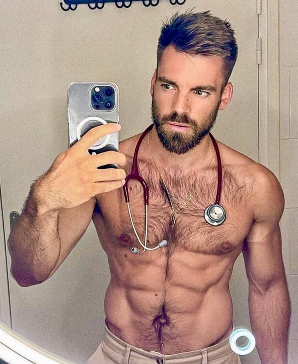xxxdoctorbeard.jpg
