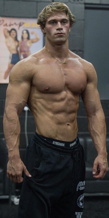 Blond Roided Hulk.jpg