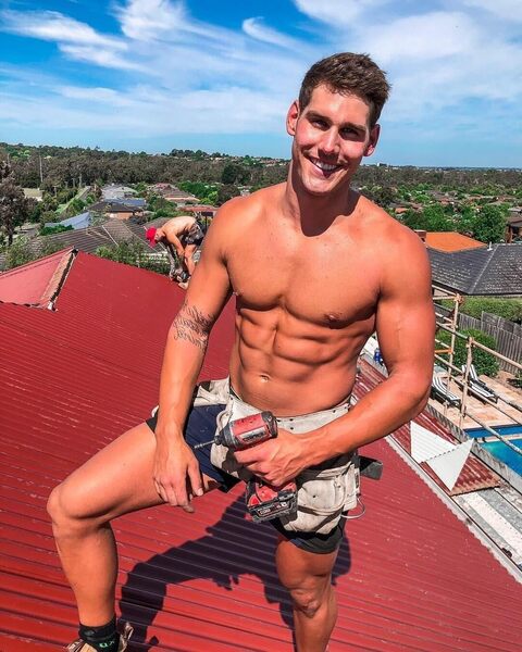 shirtless_stud (269).jpg