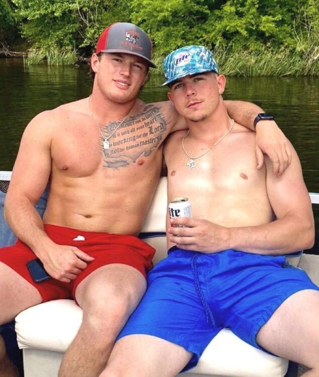 Beer Buds Boating.jpg
