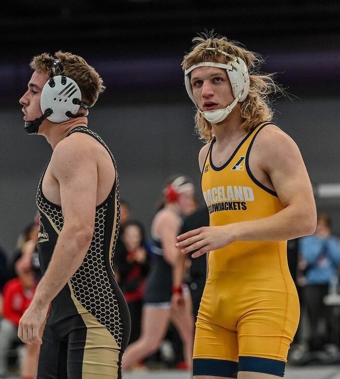 Shaggy Wrestlers.jpg