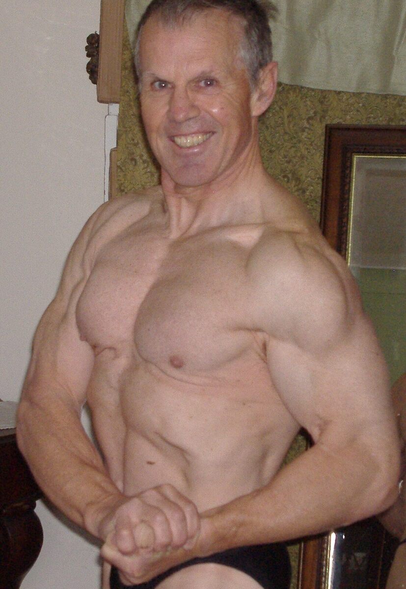 Side Chest (Proper).jpg