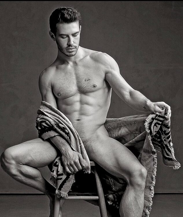 xxxpedestal dominic compare.jpg