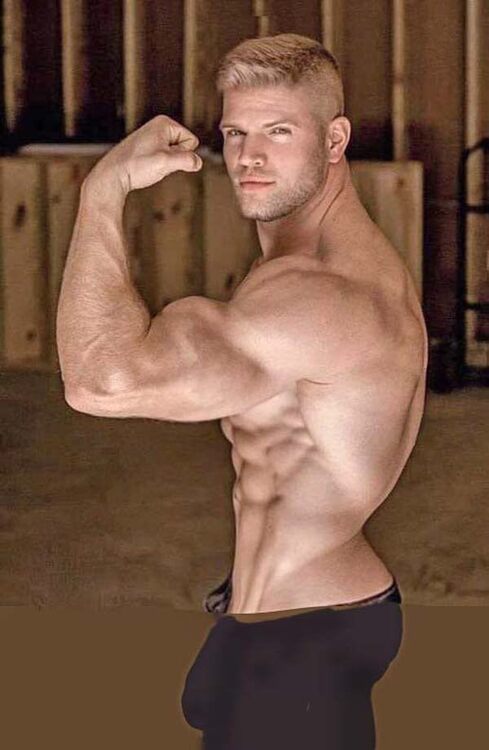 Blond Muscle God.jpg