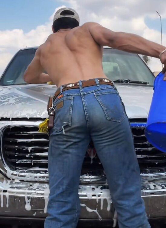 Bubba Truch Washing.jpg