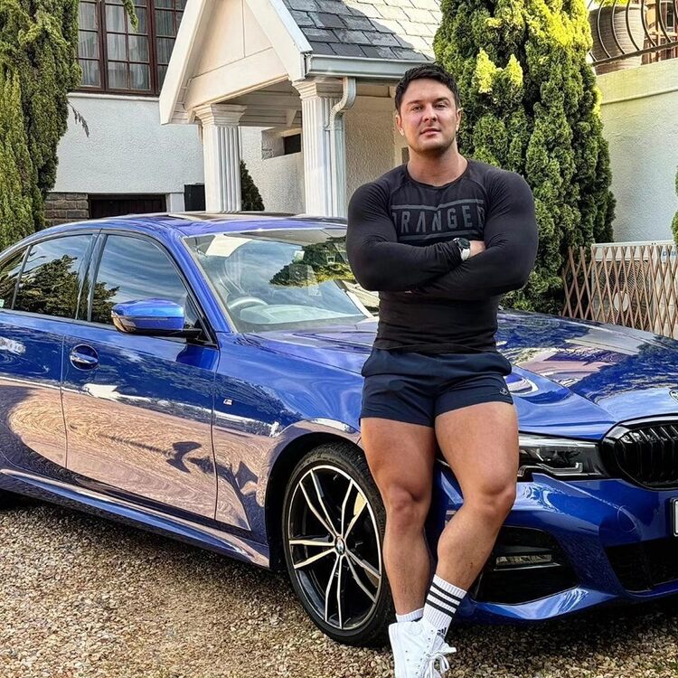 Dirk van der Westhuizen & BMW.jpg