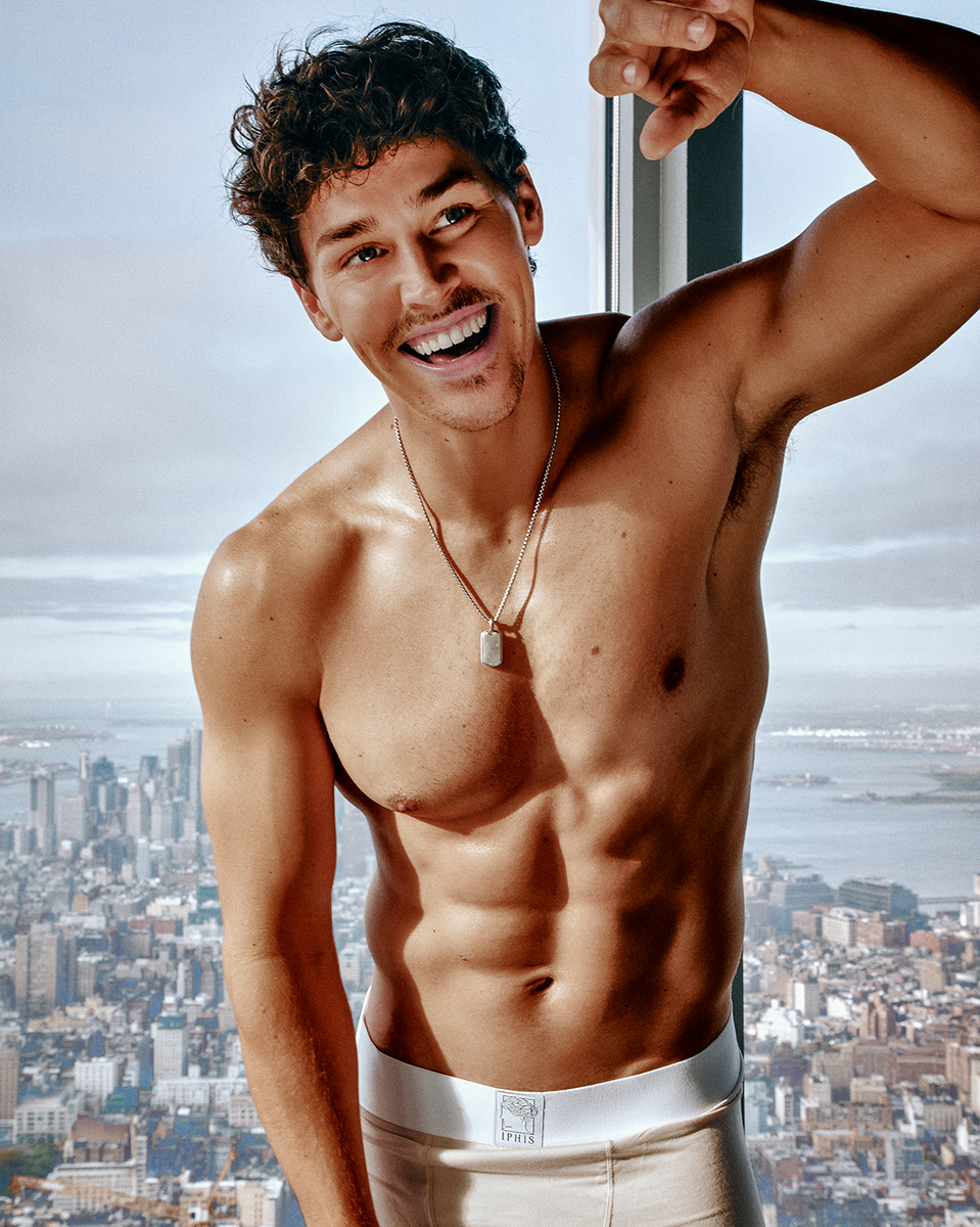 Noah Beck