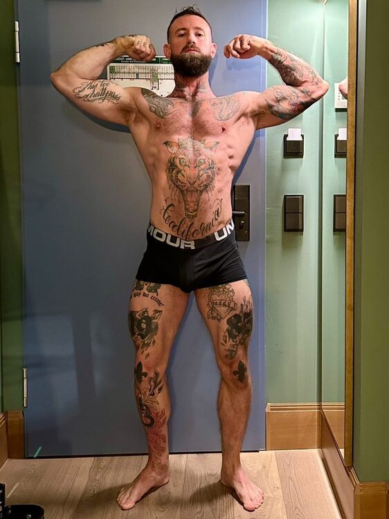 Tatted Hottie.jpg