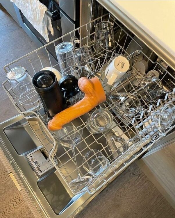 Dishwasher.jpg
