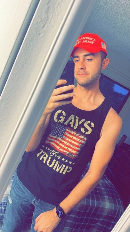 Gays4Trump.jpg