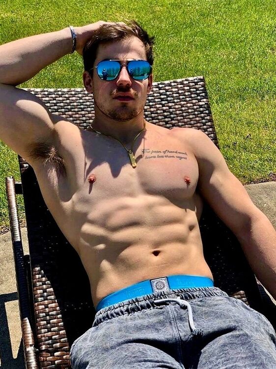 xxxnipples& shades.jpg