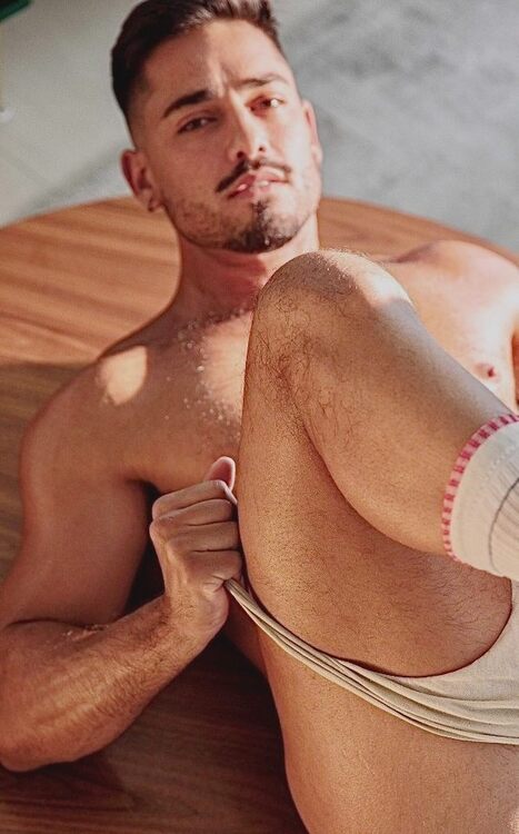 xxxundressing f p.jpg