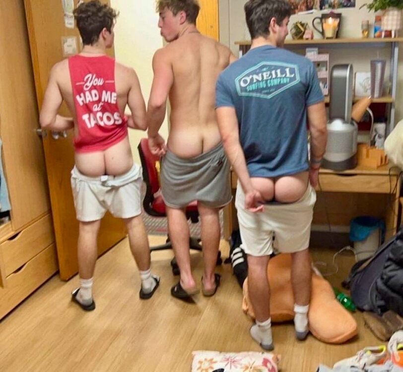 3 Twink Roommates.jpg