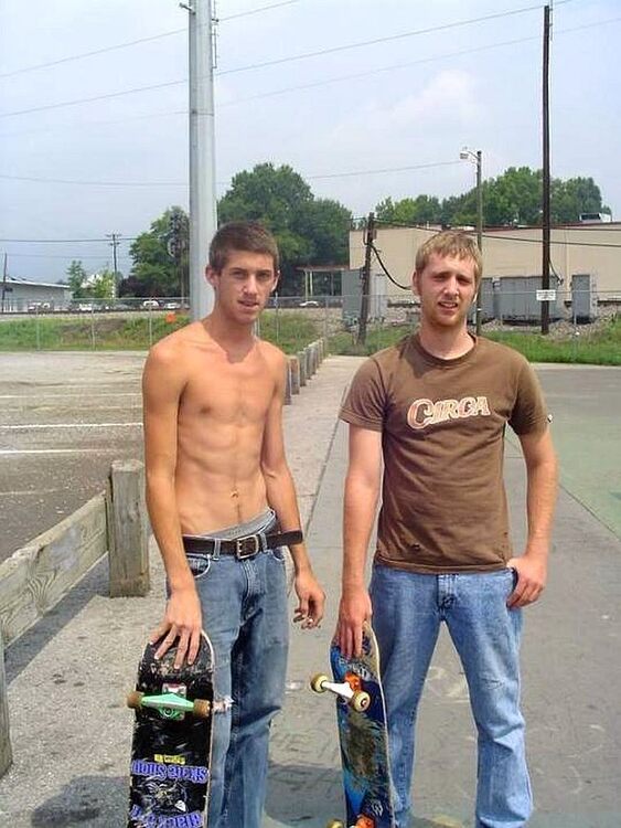 2 Sk8ers.jpg
