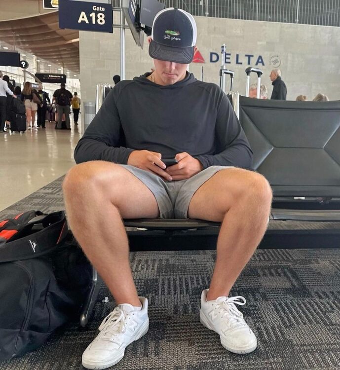 Manspreading.jpg