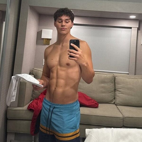 Noah Beck