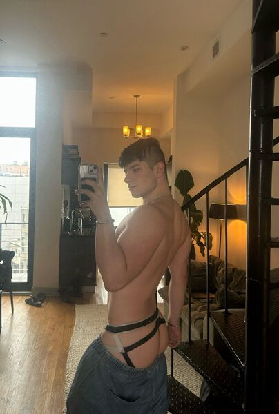 Ashton Adams