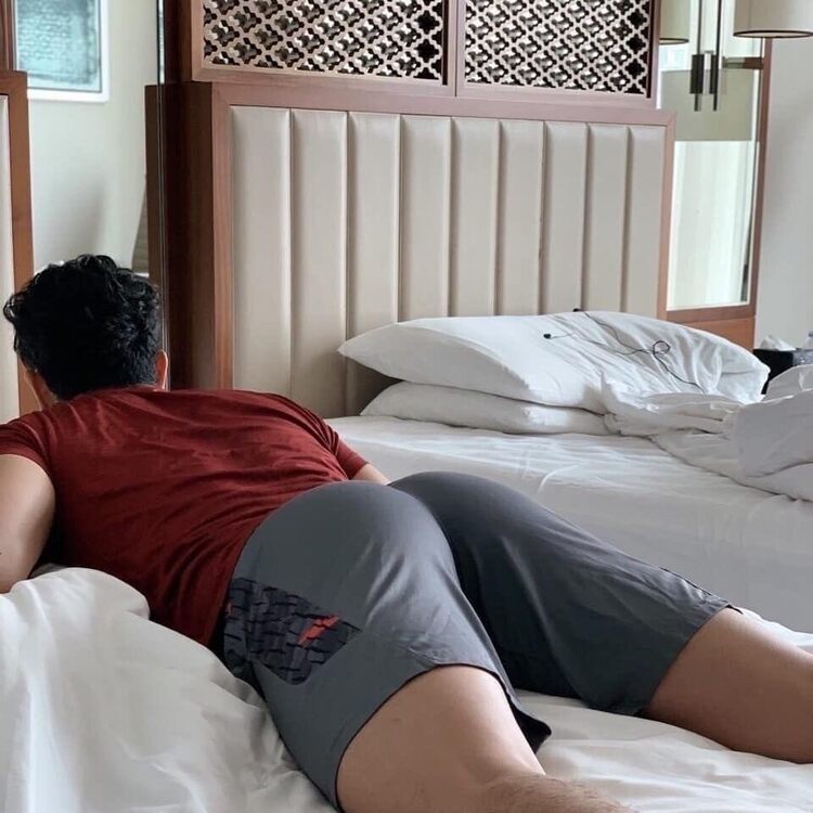 Twunk Bubble-Butt.jpg