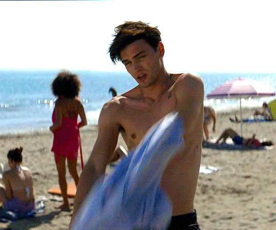 gabriel guevara (1).gif