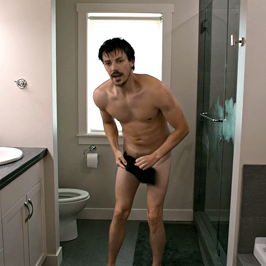 grant gustin (5).gif
