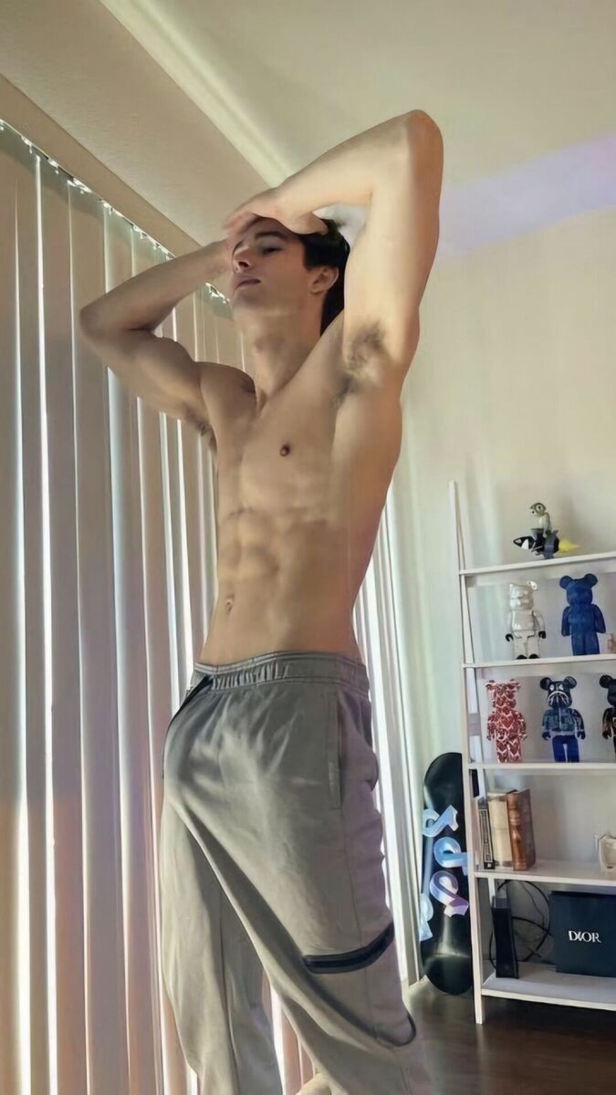 omgbulge (28).jpg