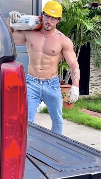 omgbulge (41).jpg