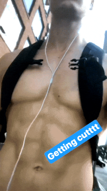shirtless (112).gif