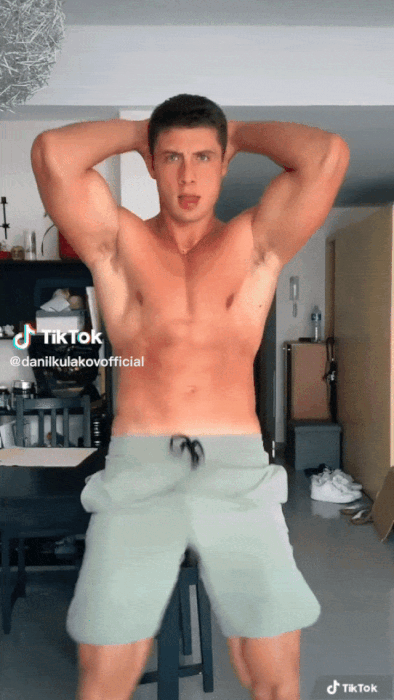 shirtless (120).gif