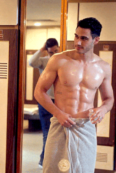 shirtless (139).gif