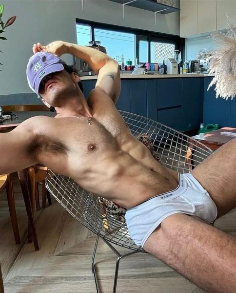 omgbulge (20).jpg