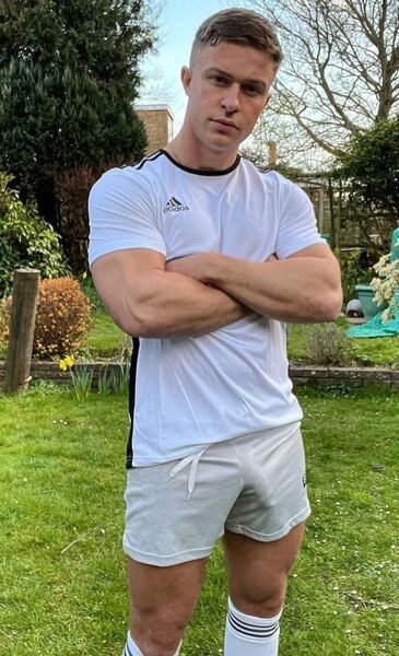 omgbulge (39).jpg