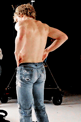 ross lynch (3).gif