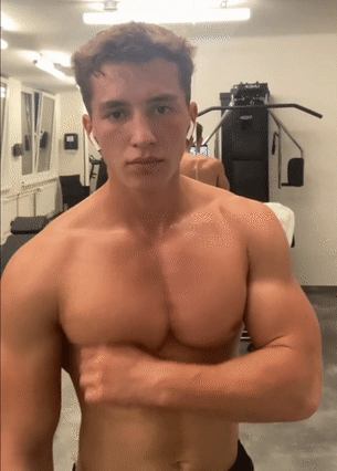shirtless (19).gif