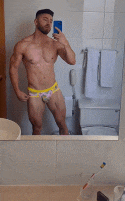 shirtless (71).gif