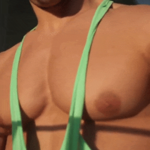 shirtless (80).gif
