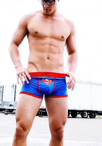 shirtless (93).gif