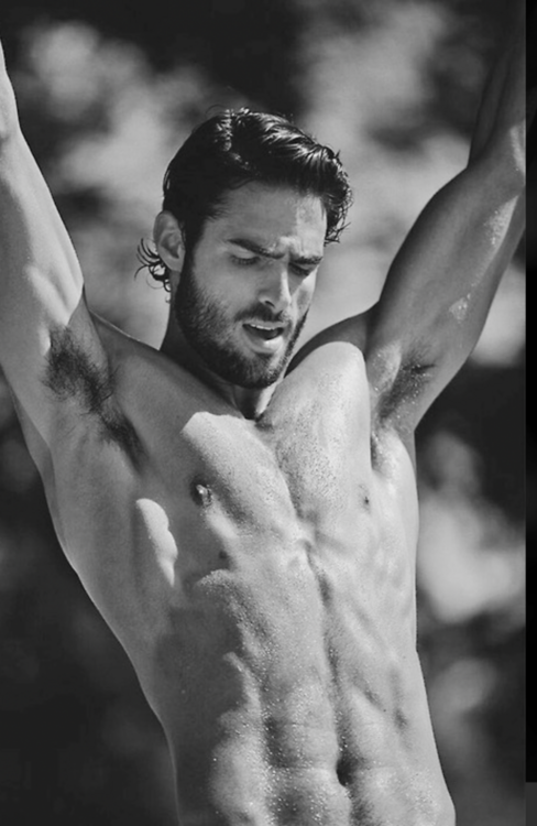 xxxarmpits b & w.PNG