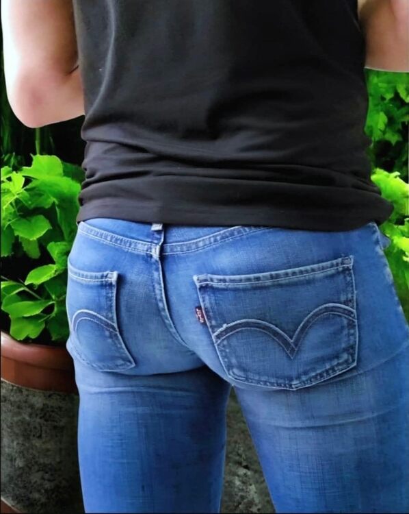 Jean Butt.jpg