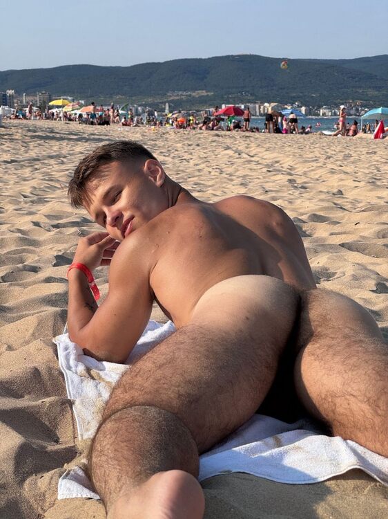 Beach Bum.jpg