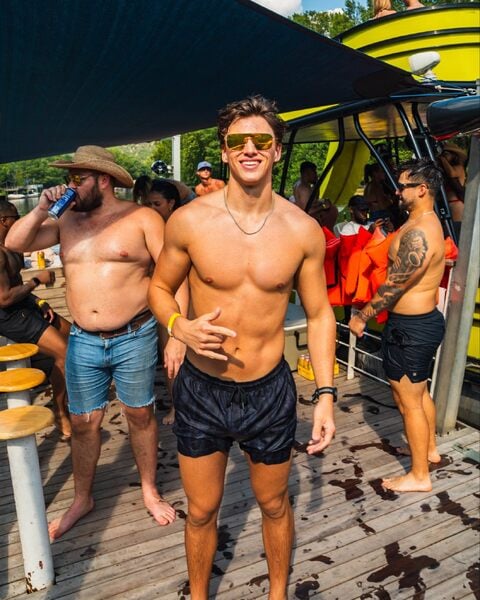 small.20251017_025636.jpg.261ca36a6a0fd7