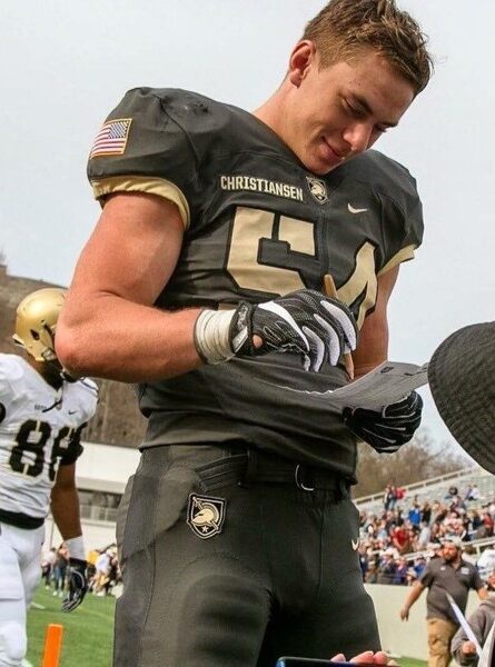 GMvoCtNXIAAROkb 3.jpeg