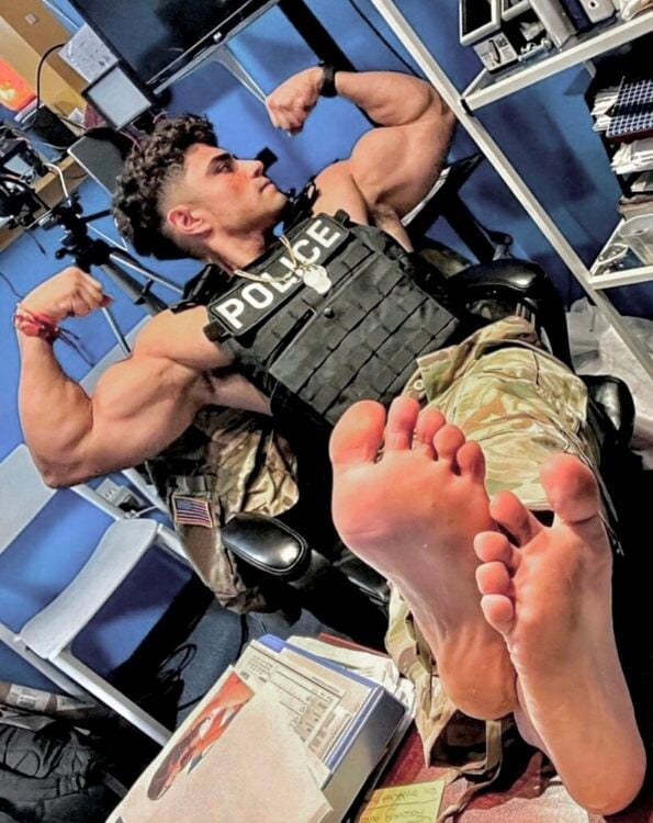 xxxfeetpolice.jpg